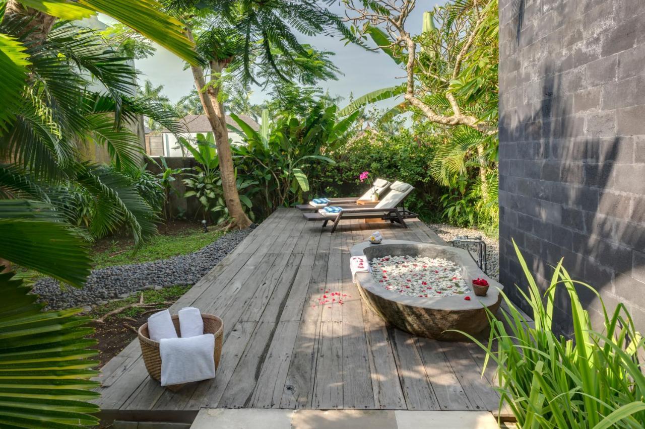 Villa Kavya - 8-Minute Walk From Berawa Beach Canggu Exterior foto